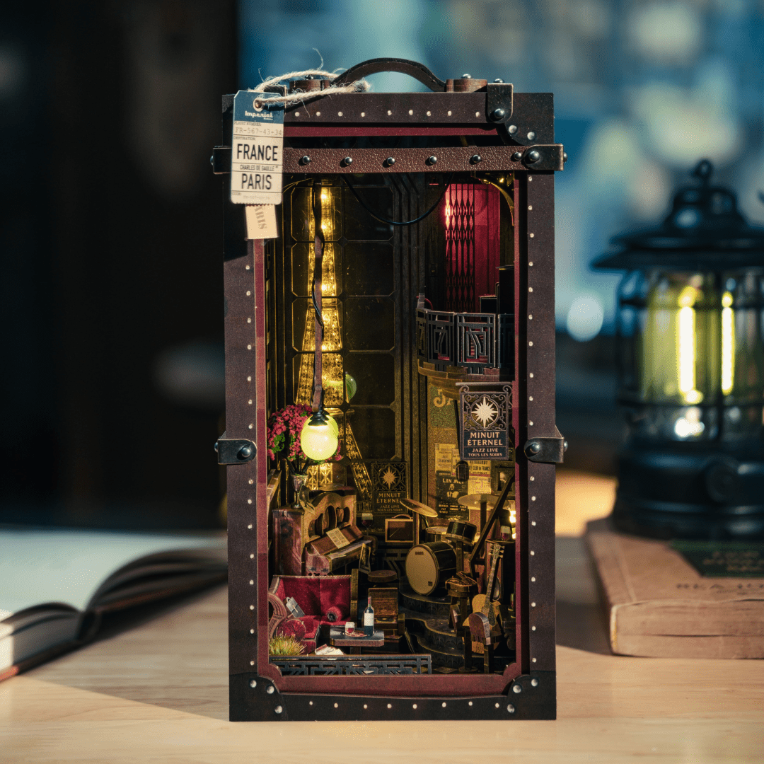 «ПАРИЖ» – ФРЕНСІС ЕДВАРД УІНТЛ